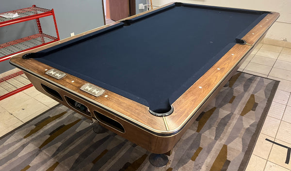 Vintage 8FT Pool Table W/ Ball Return - 1pc Slate - Pre Owned