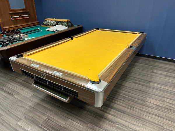 Gandy 9FT Pool Table - Pre Owned - Ball Return